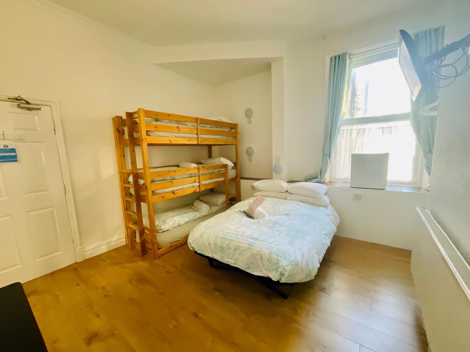 בלקפול Danescourt Lodge מראה חיצוני תמונה